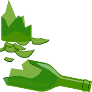 Broken bottle PNG
