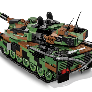 Leopard tank PNG
