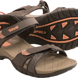 Sandals PNG image