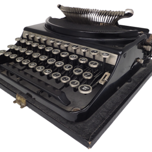 Typewriter PNG