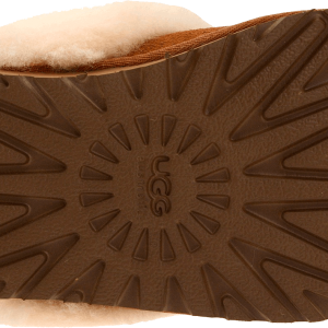 UGG boots PNG