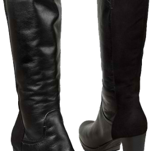 Boots PNG image