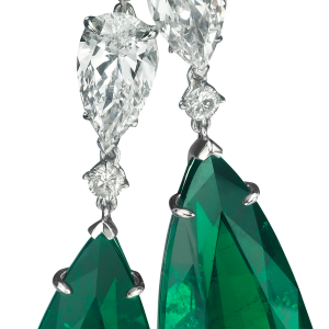 Diamond earrings PNG image