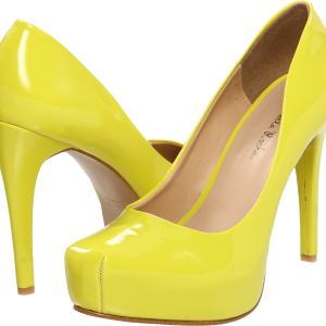 Yellow women shoes PNG image